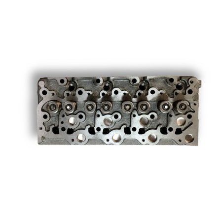 Culata con valvulas Kubota V2203-E2B/EU 8Valvulas Iny.indirecta