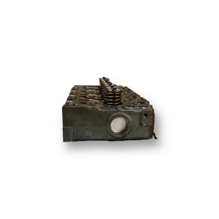 Zylinderkopf mit Ventilen Kubota V2203-E2B/EU 8 Ventile Iny.indirecta