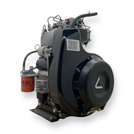 Moteur Long Block 12LD 477-2 14,00 kW 3 000 tr/min 12 V