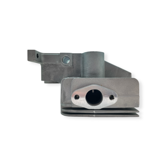 Culasse avec soupapes 4LD640, 4LD705, 4LD820