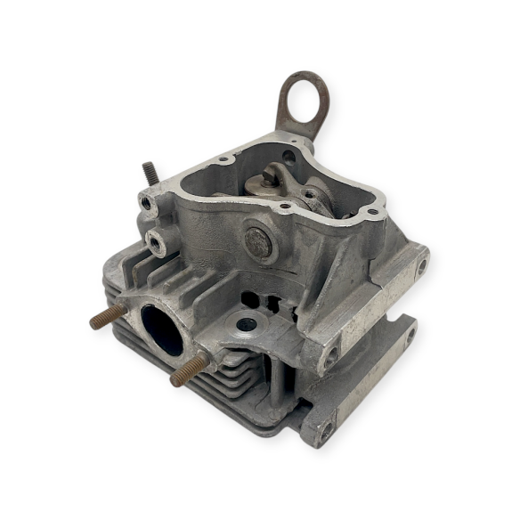 Culata unificada Minsel M/1 con valvulas (Usada)