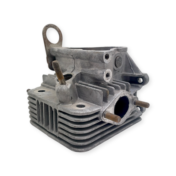 Culata unificada Minsel M/1 con valvulas (Usada)