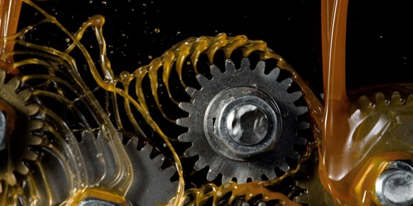 ¿Cómo funciona el sistema de lubricación de un motor?