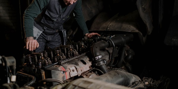 ¿Cómo se realiza la puesta a punto de un motor diésel?